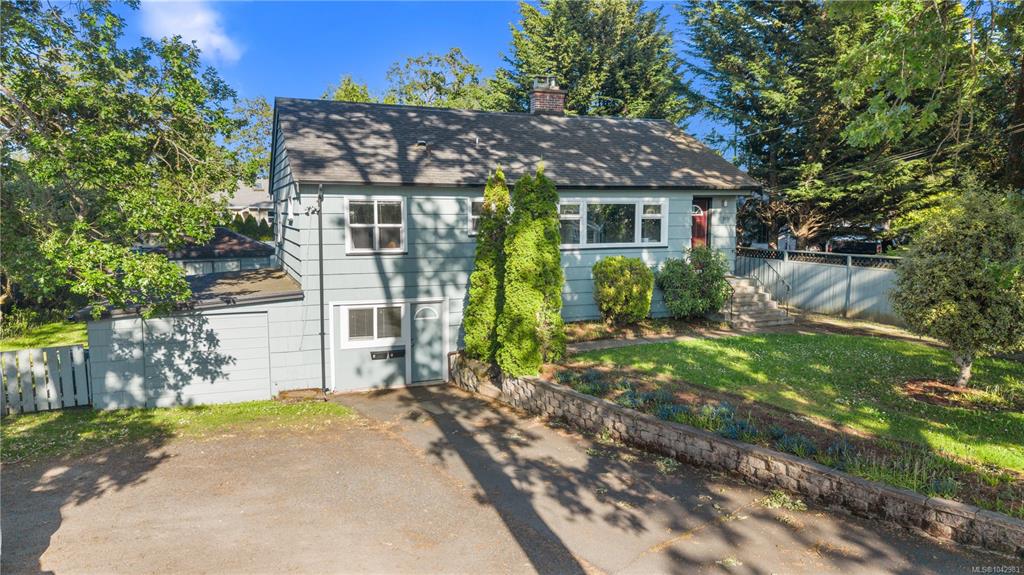 Third View of 3959 Cedar Hill Cross Rd, Saanich, BC, V8P 2N8