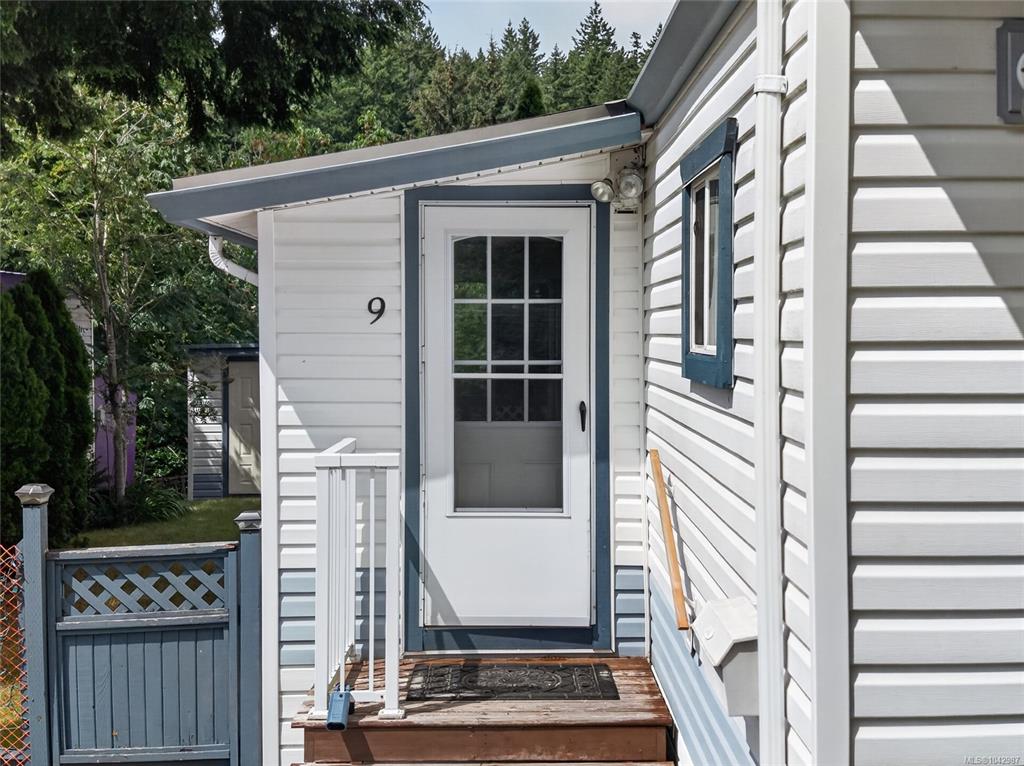 Third View of 2520 Quinsam Rd, Campbell River, BC, V9W 4N4