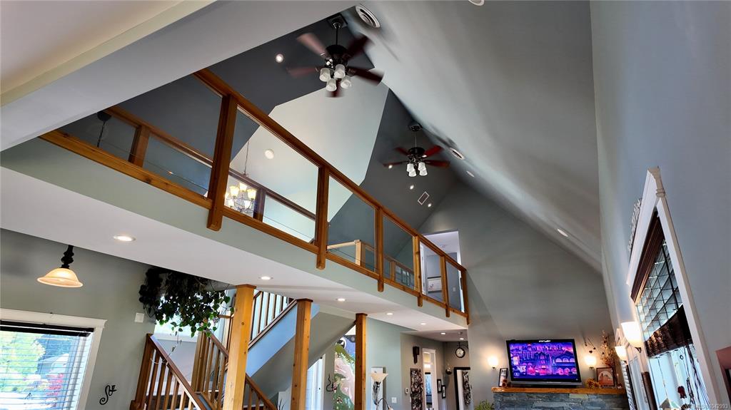Fourth View of 213 Tal Cres, Lake Cowichan, BC, V0R 2G0