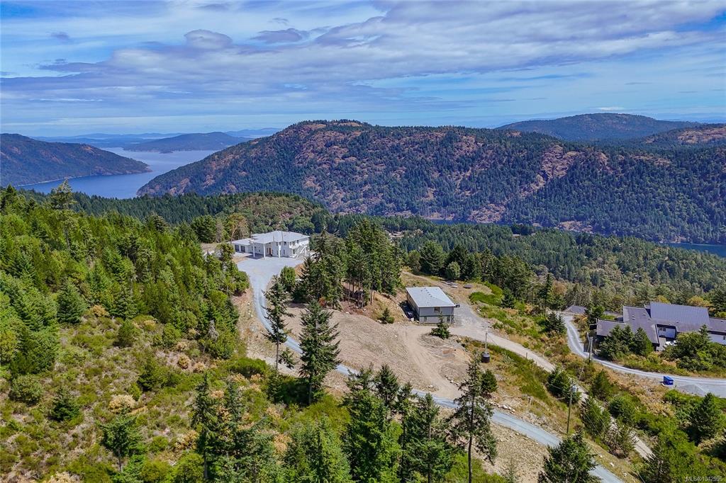 Fifth View of 3981 Goldstream Heights Dr, GOLDSTREAM HEIGHTS, Shawnigan Lake, BC, V0R 2L0