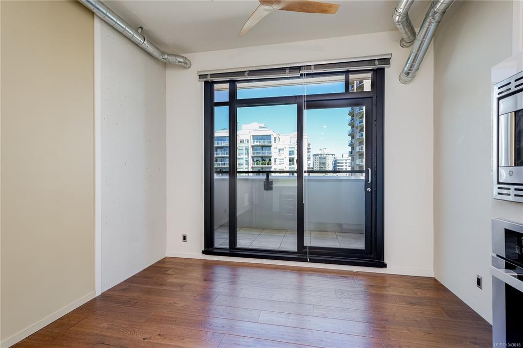 Fourth View of 1029 View St, Victoria, BC, V8V 0C9