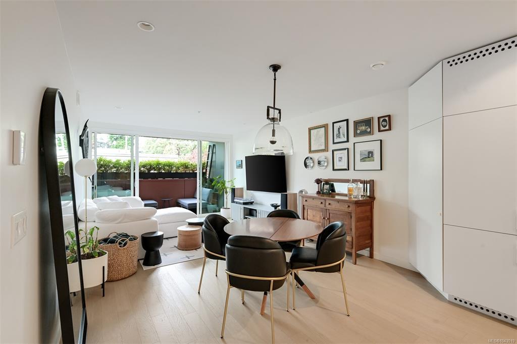 Fourth View of 430 Parry St, Rotunda, Victoria, BC, V8V 2H7