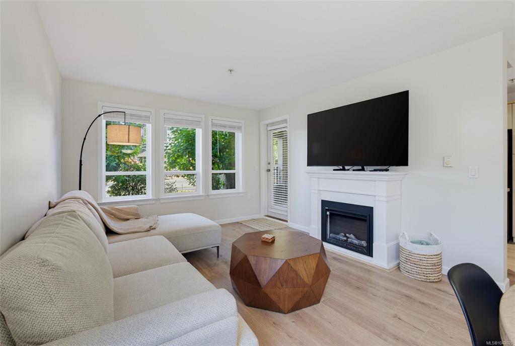 Third View of 663 Goldstream Ave, McConnell Place West, Langford, BC, V9B 2W8