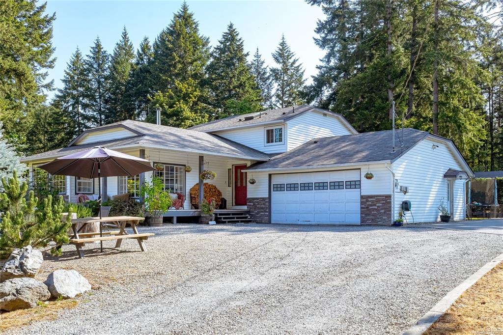 6535 Wicks Rd, 1043022, BC,