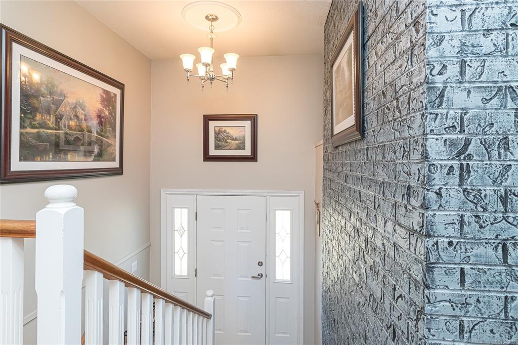 Fourth View of A 3347 Willowdale Rd, Colwood, BC, V9C 2T1