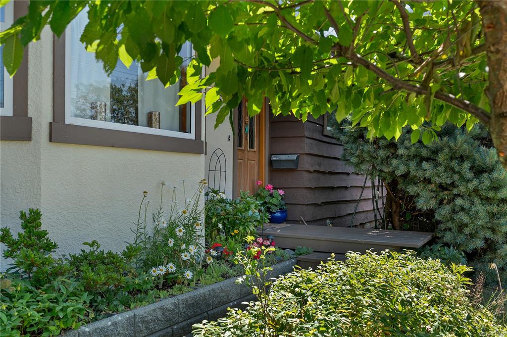 Fourth View of 885 Shellbourne Blvd, Campbell River, BC, V9W 4Z7
