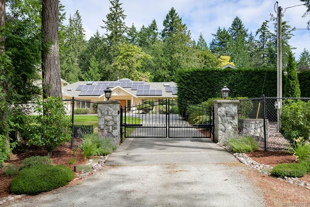Second View of 716 Cromarty Ave, North Saanich, BC, V8L 5G6