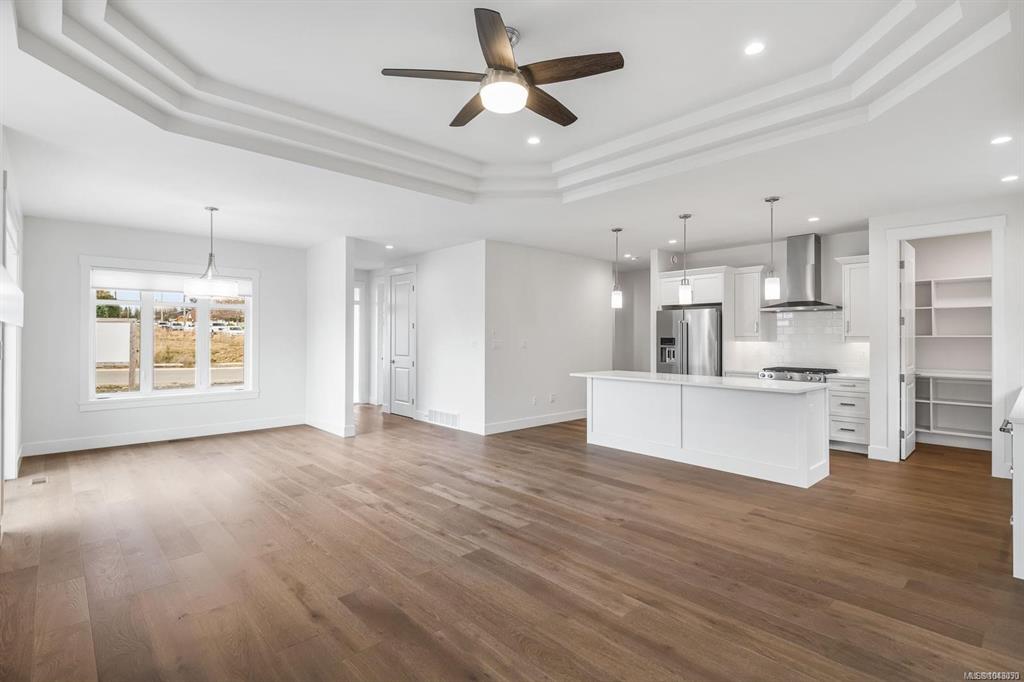 Fifth View of 932 Ridgeline Blvd, Morningstar Ridge, Parksville, BC, X1X 1X1