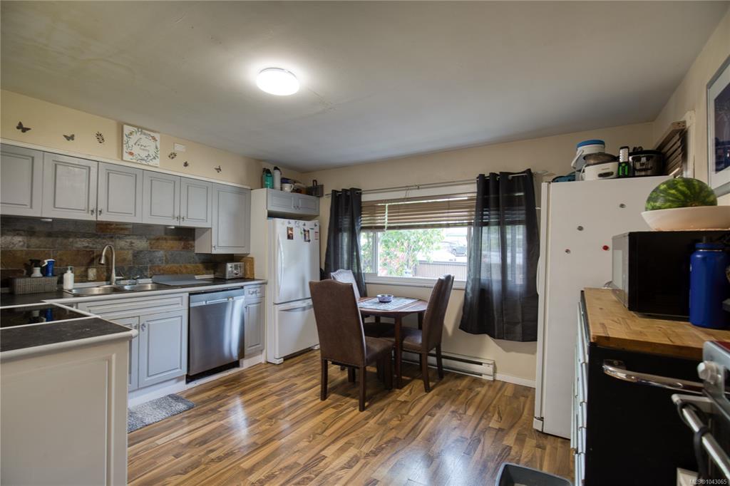 Fourth View of 543 Bradley St, Nanaimo, BC, V9S 1B9