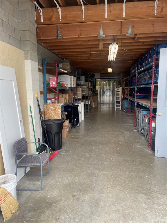 Fourth View of 786 Fairview Rd, Esquimalt, BC, V9A 5V1