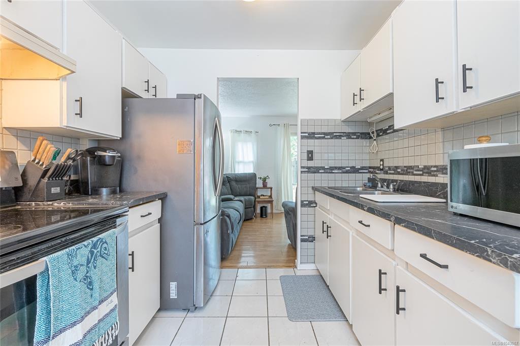 Third View of 721 Malone Rd, Ladysmith, BC, V9G 1B4