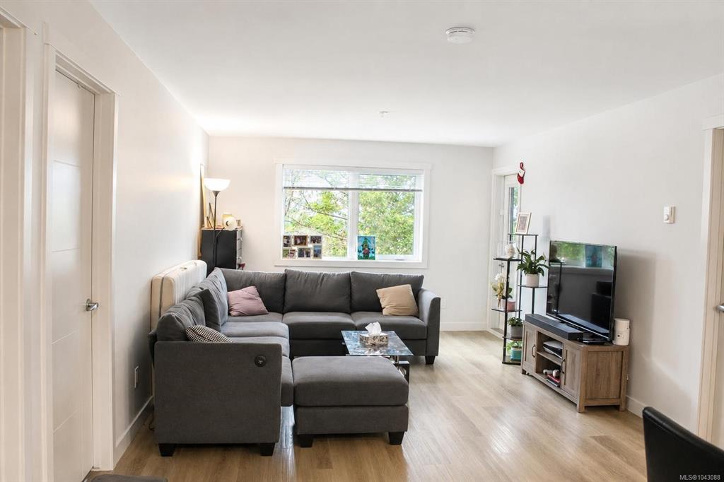 Second View of 4810 Cedar Ridge Pl, Lakeview Terrace, Nanaimo, BC, V9T 0M7