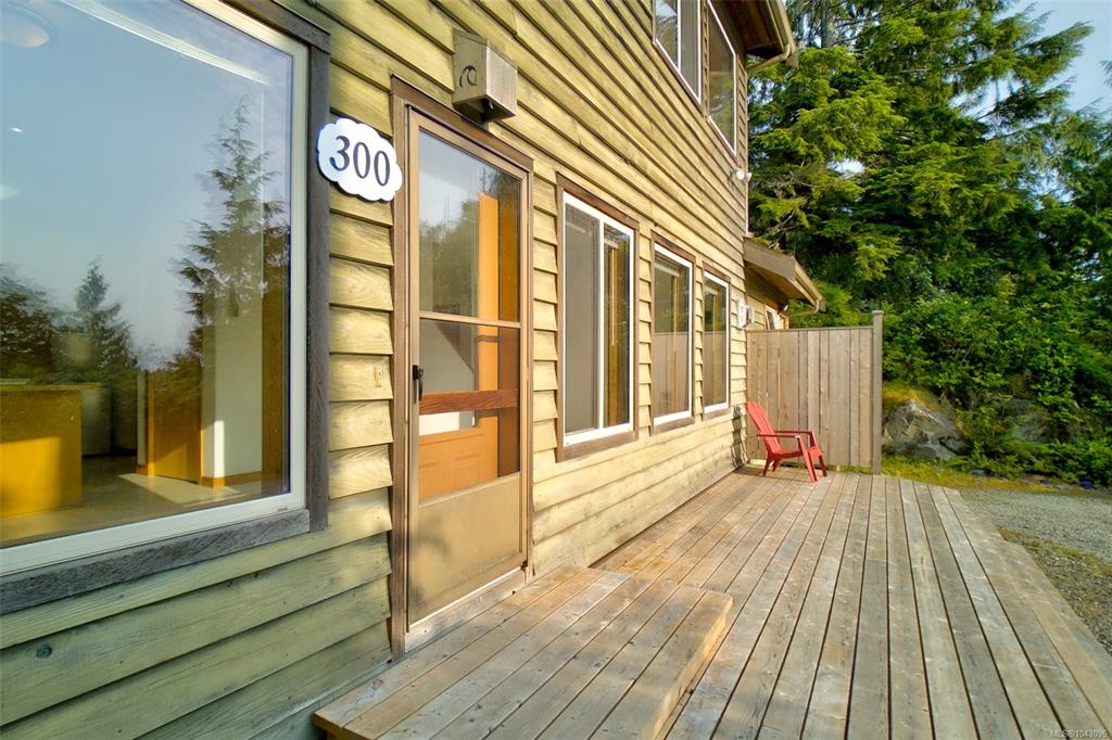Third View of 300 Fourth St, Tofino, BC, V0R 2Z0
