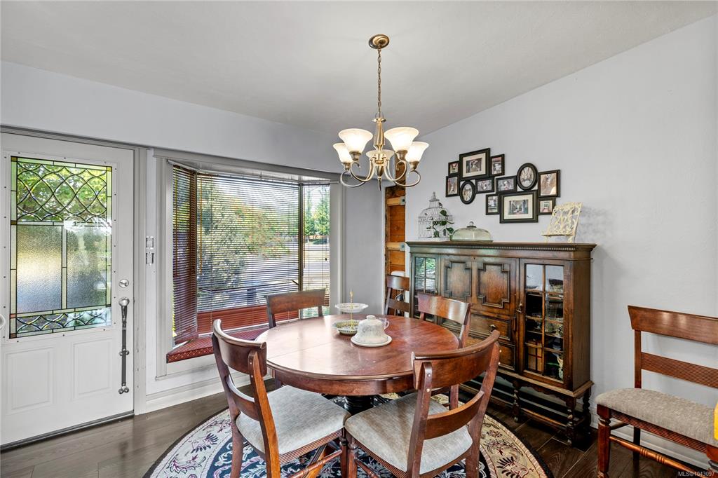 Fourth View of 396 Wisteria St, Parksville, BC, V9P 1C6