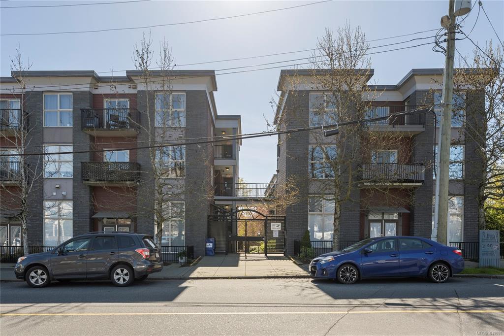 Third View of 555 Franklyn St, VIVO, Nanaimo, BC, V9R 5X3