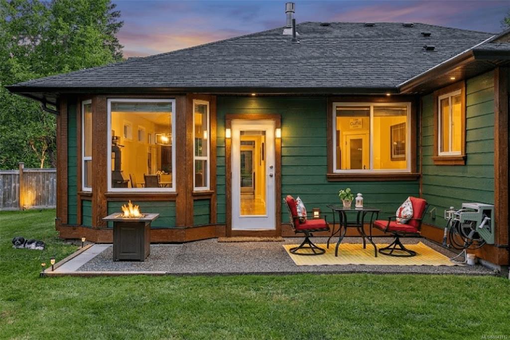 Third View of 1677 Elford Rd, WARMLAND, Shawnigan Lake, BC, V0R 2W2