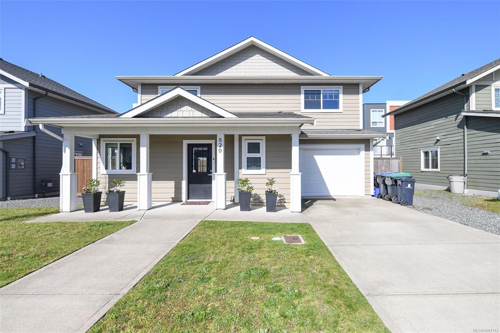 Third View of 829 Tracker Pl, Comox, BC, V9M 4E8