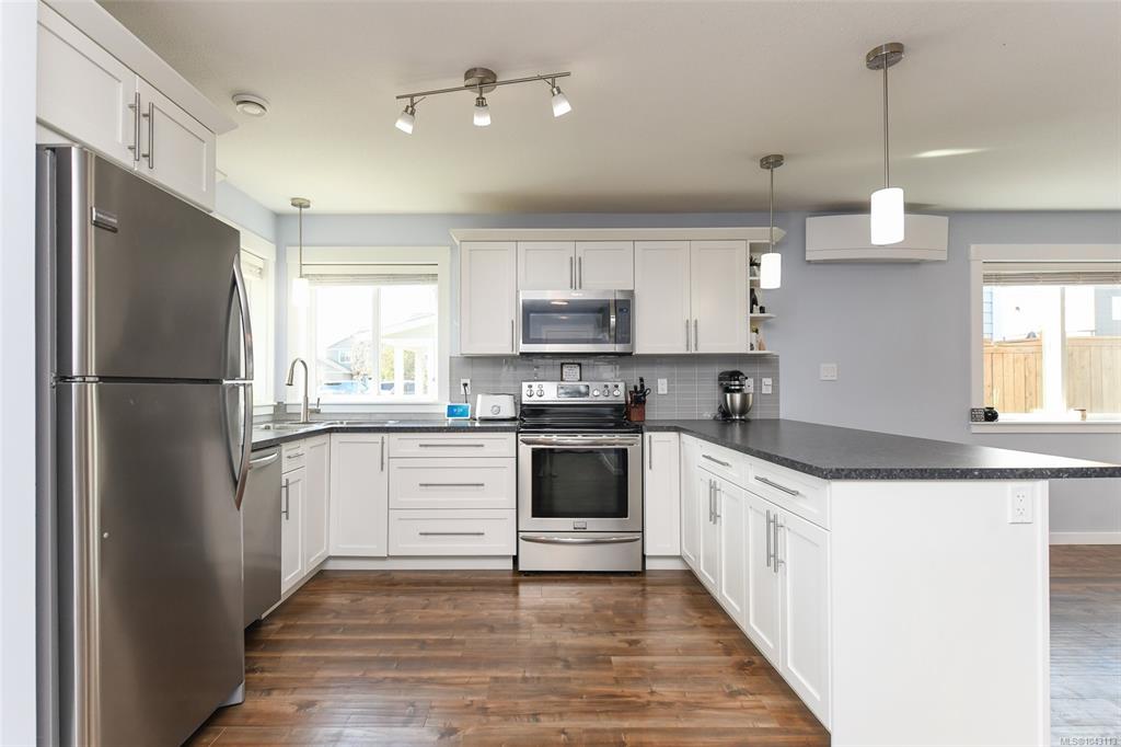 Fifth View of 829 Tracker Pl, Comox, BC, V9M 4E8