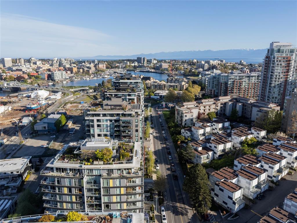 Third View of 373 Tyee Rd, Balance, Victoria, BC, V9A 0B3