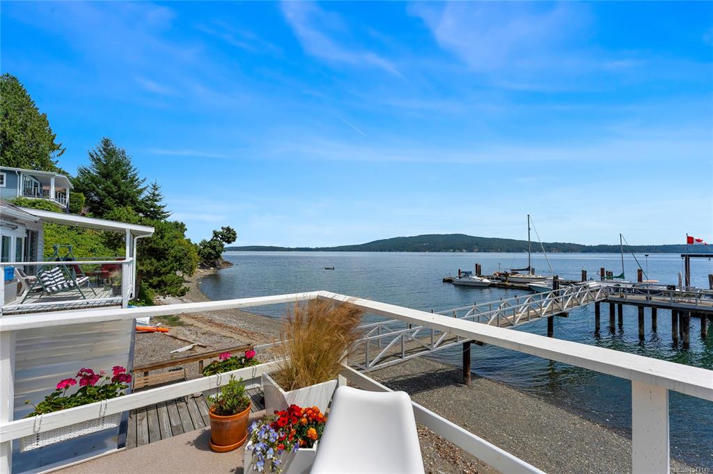 Fourth View of 1723 Sandy Beach Rd, Mill Bay, BC, V0R 2P4