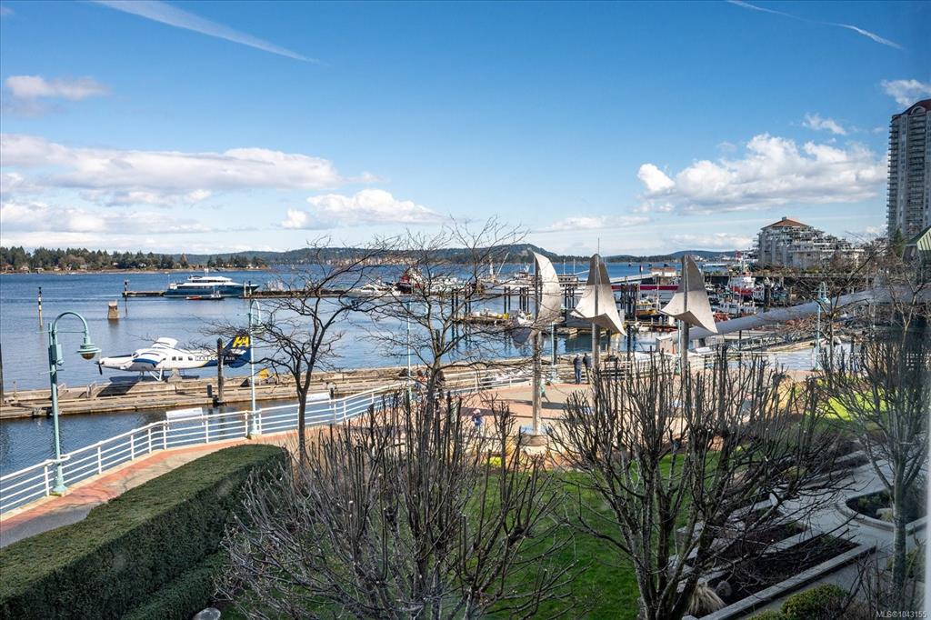 38 Front St, 1043155, BC,
