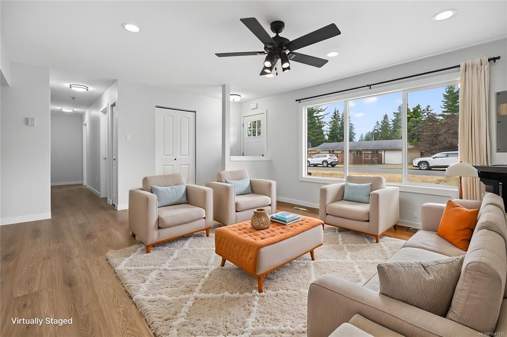 Fourth View of 378 Denman St, Comox, BC, V9M 3A8