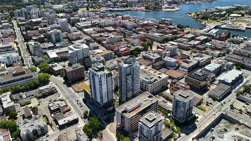 Third View of 777 Herald St, Hudson Place One, Victoria, BC, V8T 0C7