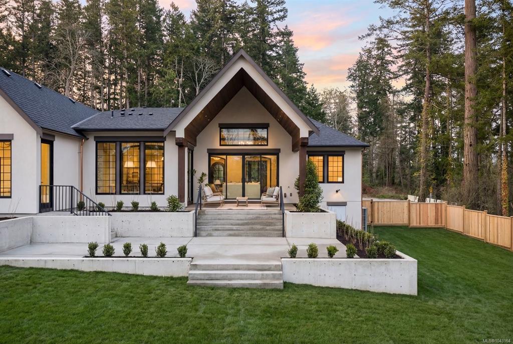 Fifth View of 10600 Derrick Rd, North Saanich, BC, V8L 5M8