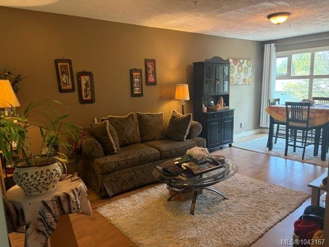2527 Quadra St, 1043167, BC,