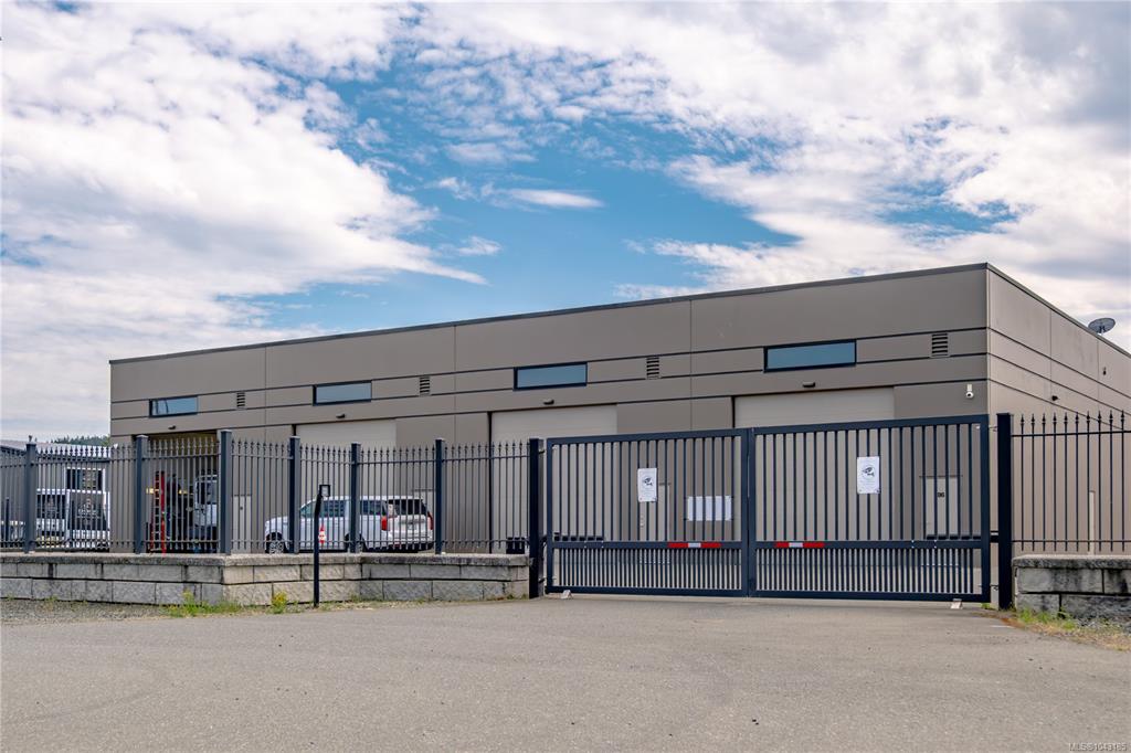 Third View of 1240 Valley Rd, Parksville, BC, V9P 0H2
