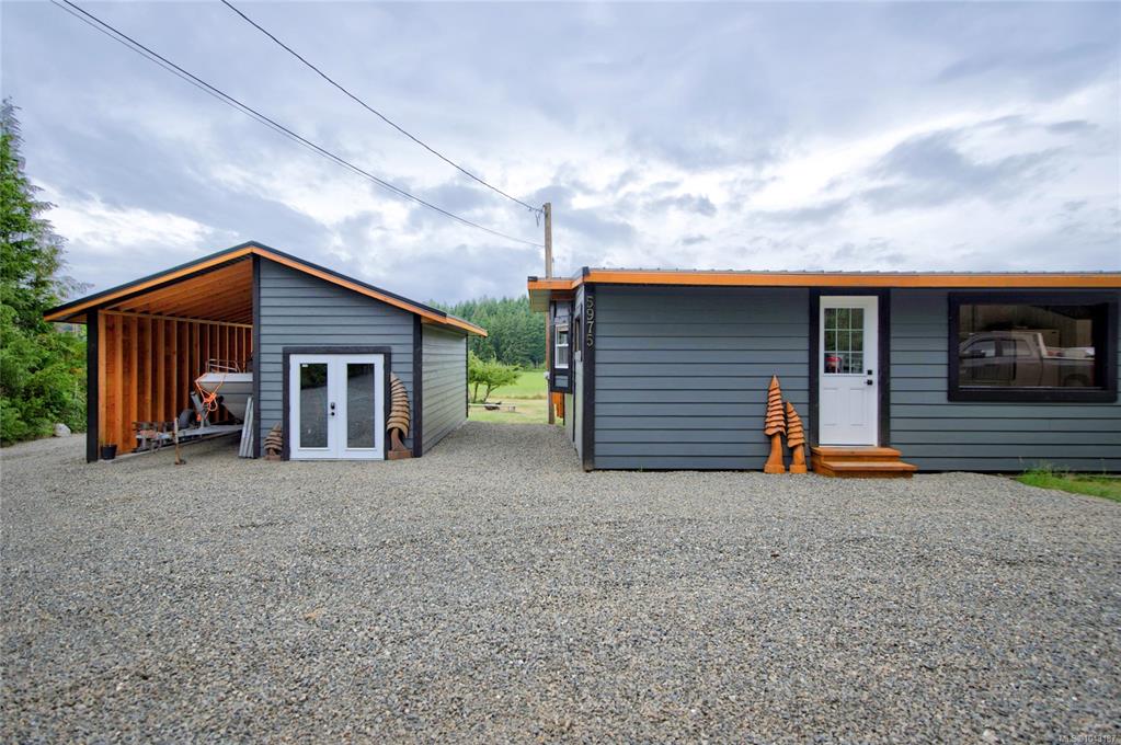 Fifth View of 5975 Island Hwy N, Merville, BC, V9J 1T4