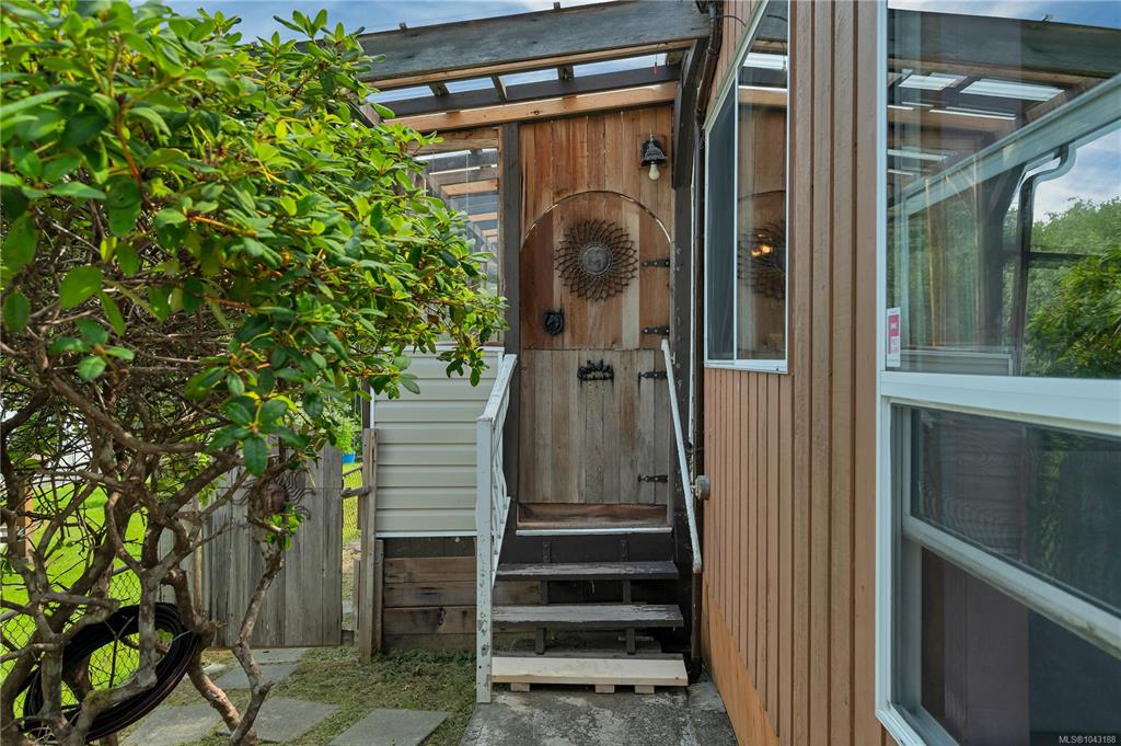 Third View of 6045 Hunt St, Port Hardy, BC, V0N 2P0
