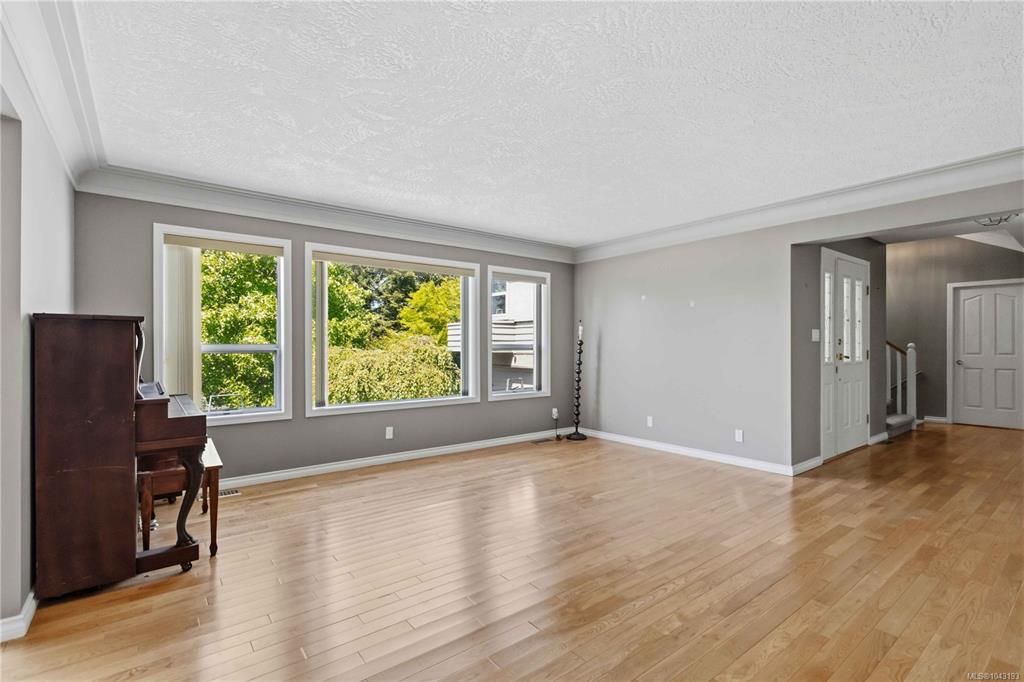 Fourth View of 4343 Emily Carr Dr, Saanich, BC, V8X 5E4