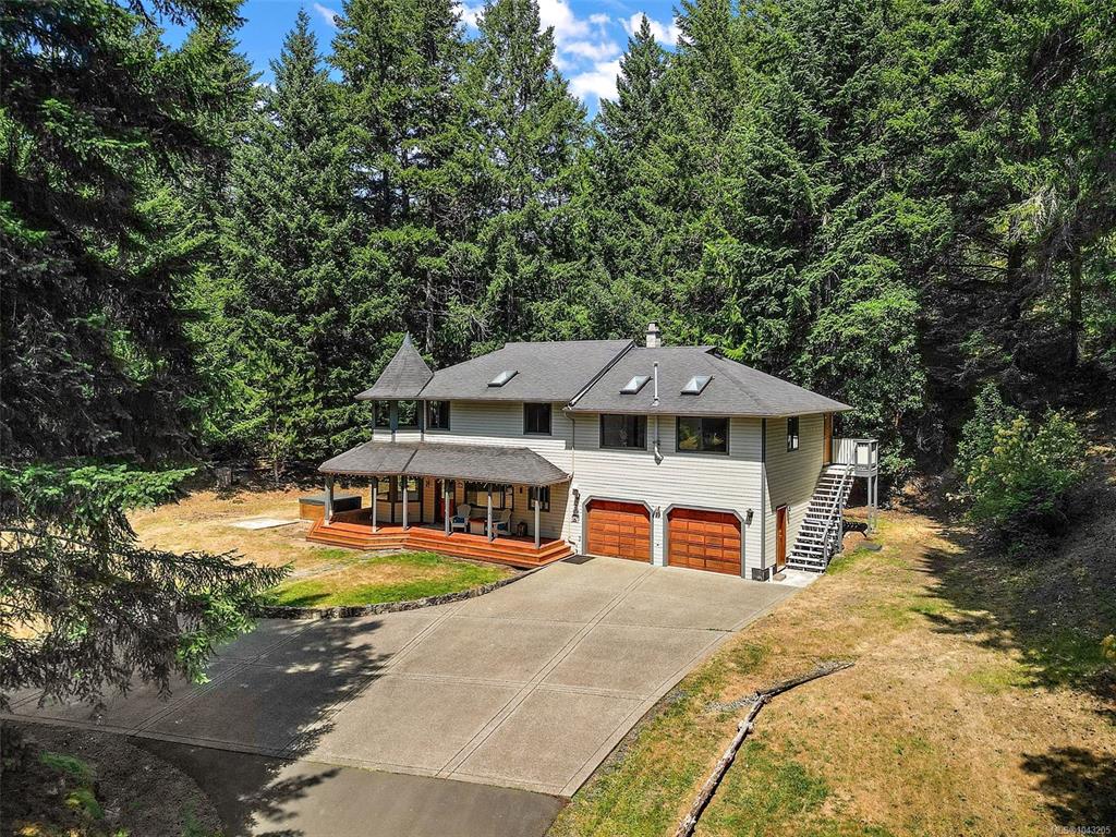 Second View of 418 Quail Pl, Highlands, BC, V9B 6G2