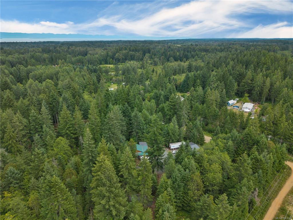 Third View of 3866 Pinecrest Rd, Black Creek, BC, V9J 1E6