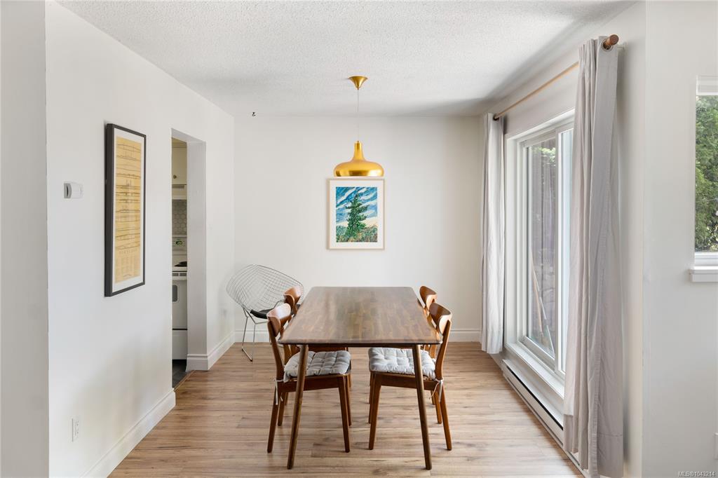 Fourth View of 1366 Hillside Ave, The Hills, Victoria, BC, V8T 2B5