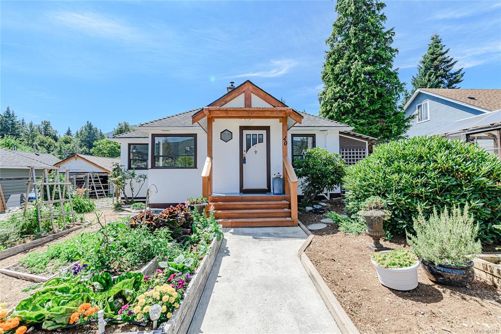Third View of 40 Hemlock St, Lake Cowichan, BC, V0R 2G0