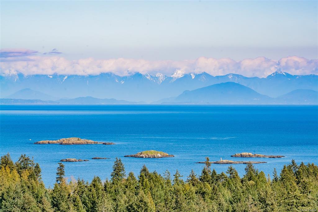 161 Canterbury Cres, 1043249, BC,
