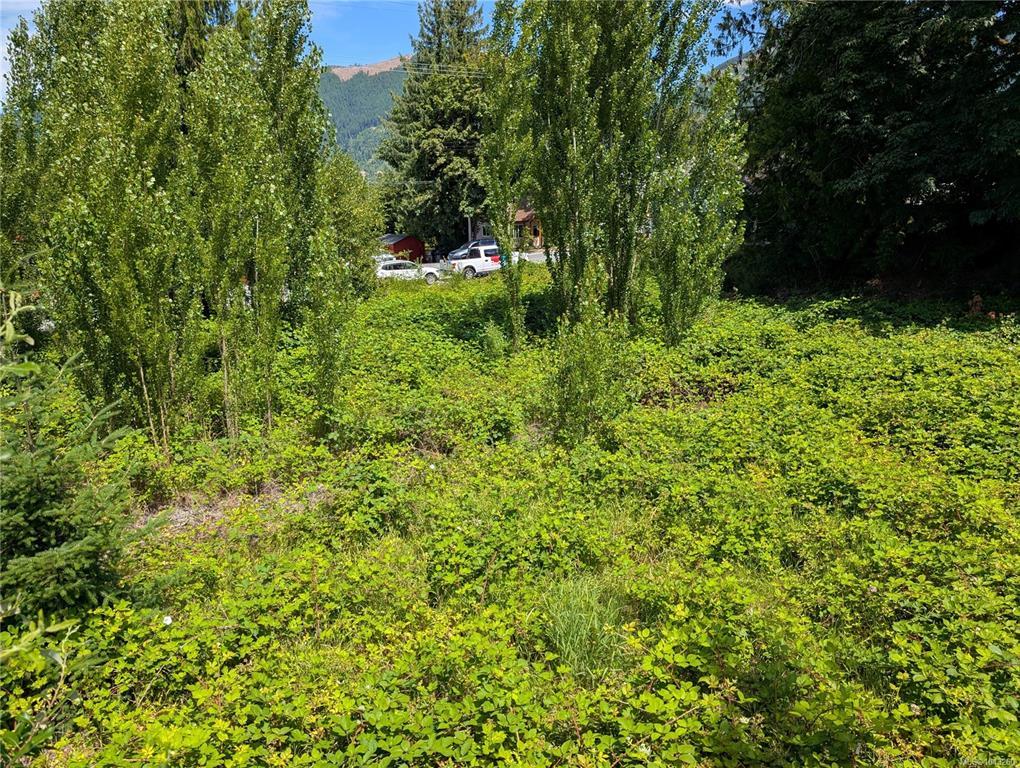 172 South Shore Rd, 1043260, BC,
