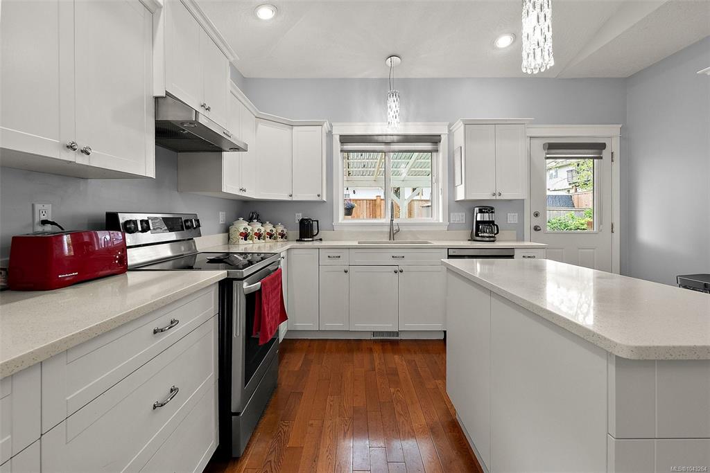 Fifth View of 3085 Sherman Rd, Brookside Gates, Duncan, BC, V9L 2C1