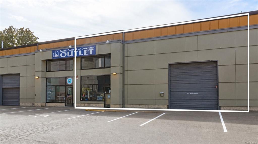 2675 Wilfert Rd, 1043272, BC,