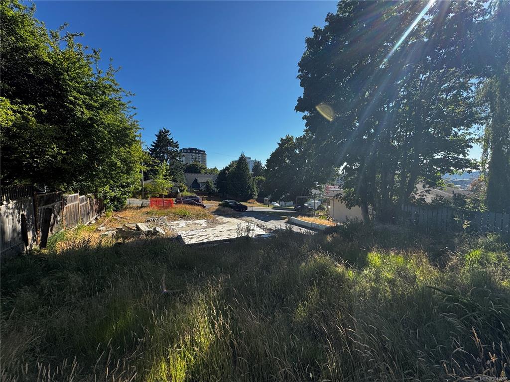 Fifth View of 1258 Woodway Rd, Esquimalt, BC, V9A 4W7