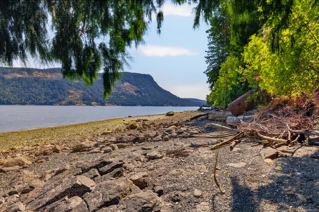 Third View of 8873 Stoney Hill Rd, Duncan, BC, V9L 5Y4