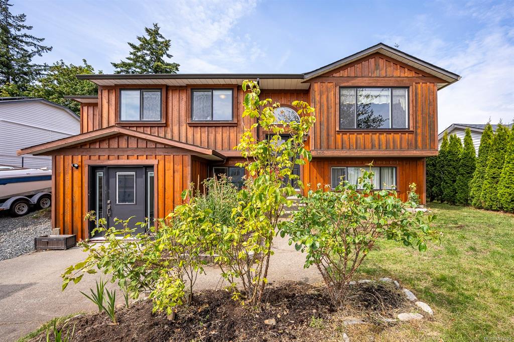 Fourth View of 2110 Murrelet Dr, Comox, BC, V9M 3P5