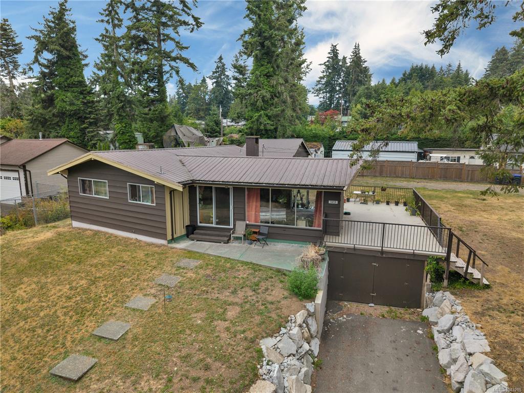 Second View of 3479 Fraser Rd, Courtenay, BC, V9N 9P5