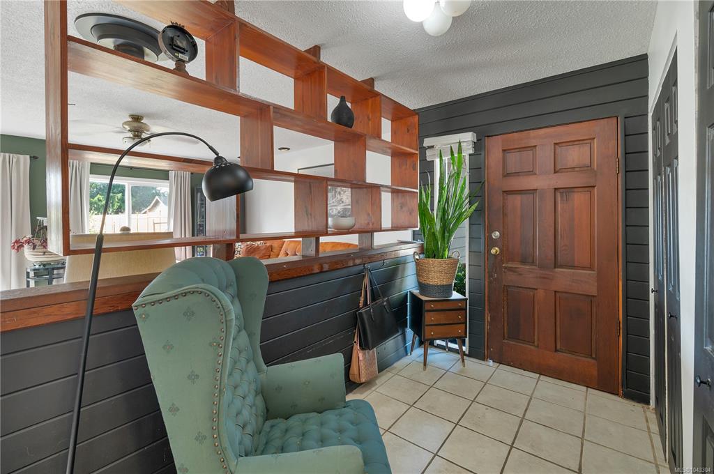 Fifth View of 221 Hilchey Rd, Campbell River, BC, V9W 1P5