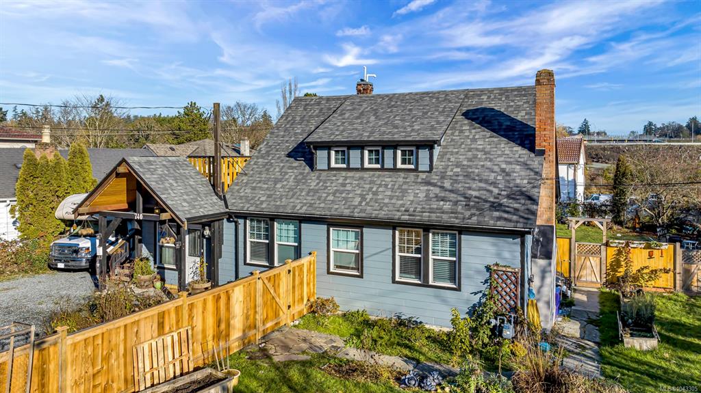 Fourth View of 740 Newbury St, Saanich, BC, V9A 2C1
