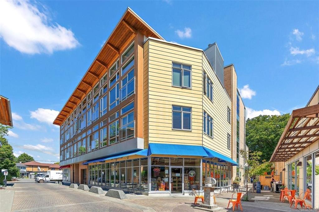 240 Cook St, 1043306, BC,