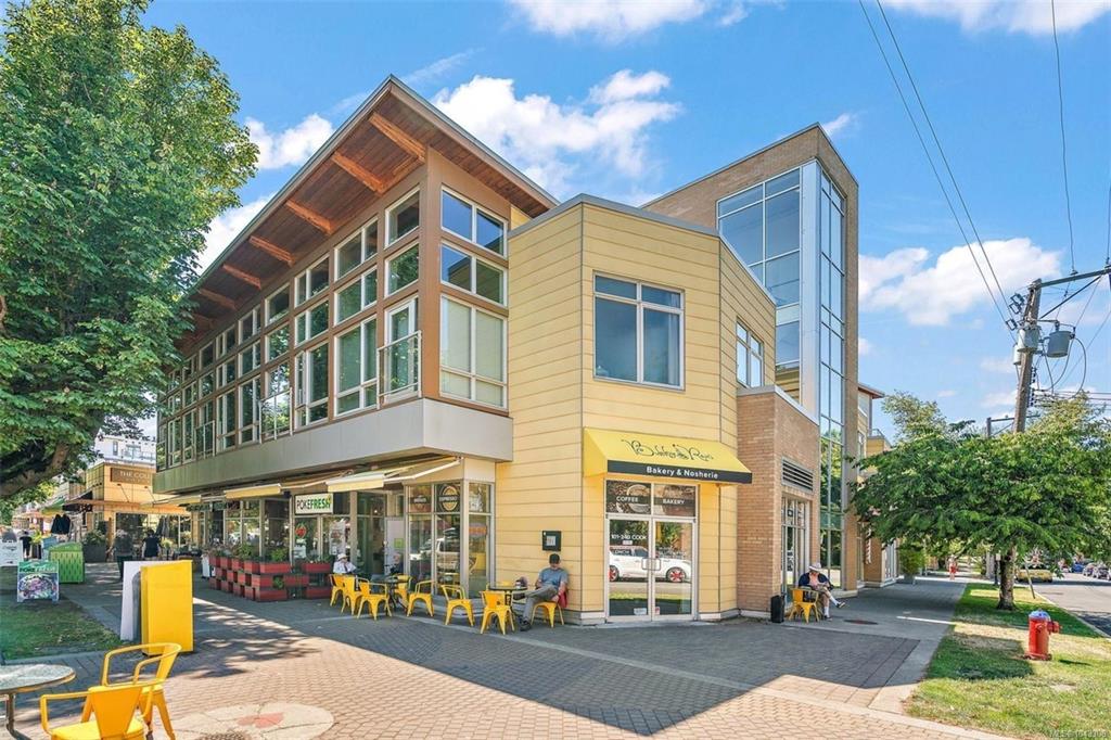 Third View of 240 Cook St, Victoria, BC, V8V 3X3