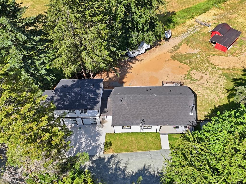 5905 Menzies Rd, 1043325, BC,